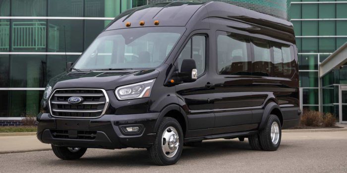 Passenger van Bronx Passenger van Bronx